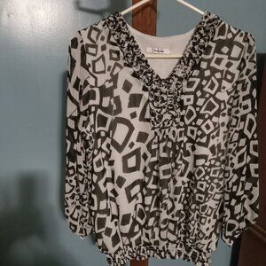 Ladies Tan Jay geometric pattern long sleeve shirt with ruffled collar no issues